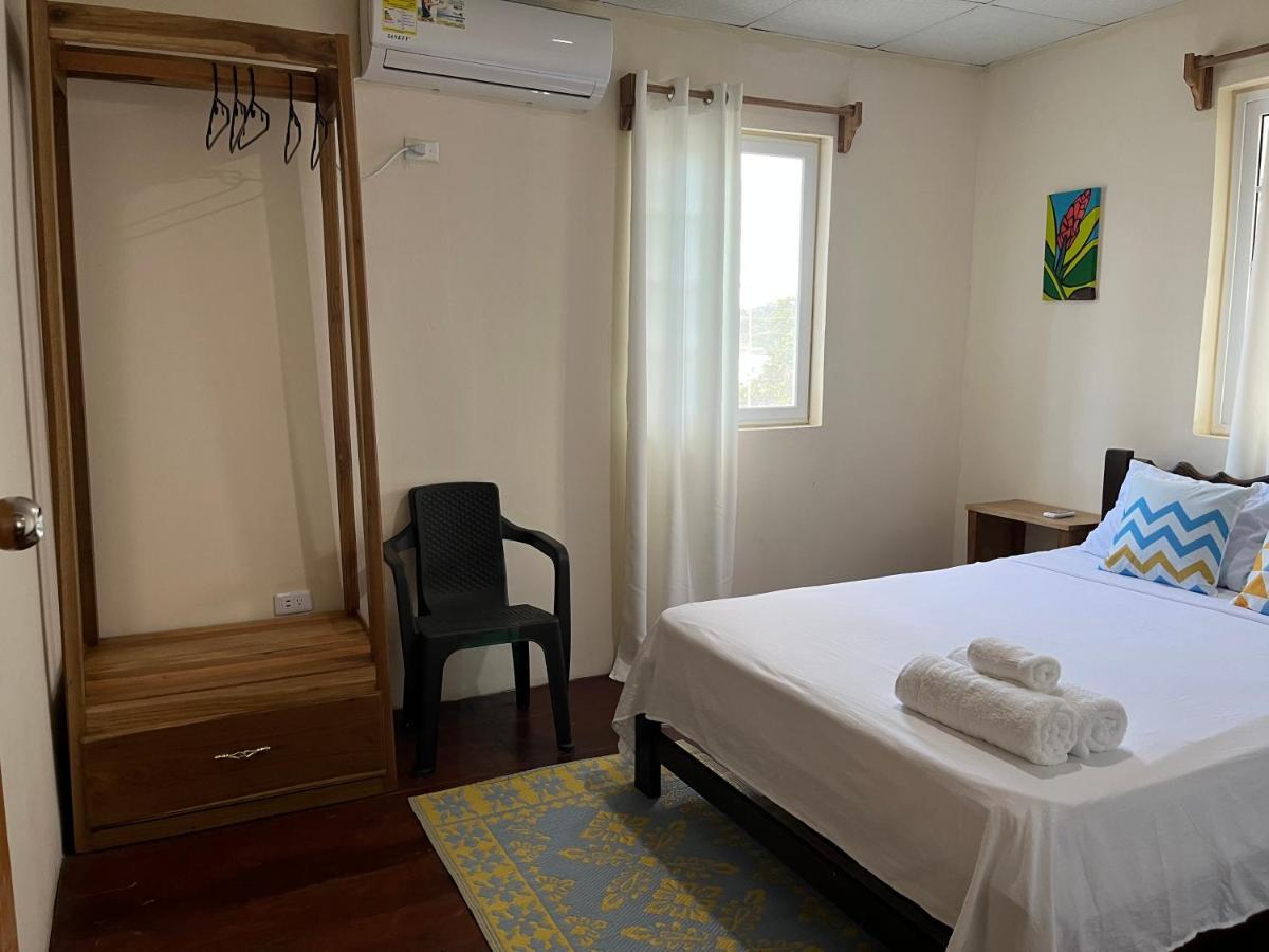 A&K Island Apartments Bocas Town Bagian luar foto