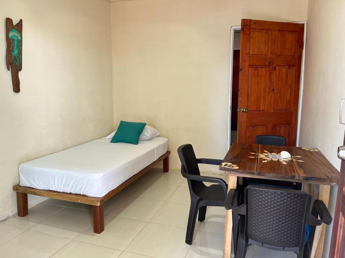 A&K Island Apartments Bocas Town Bagian luar foto